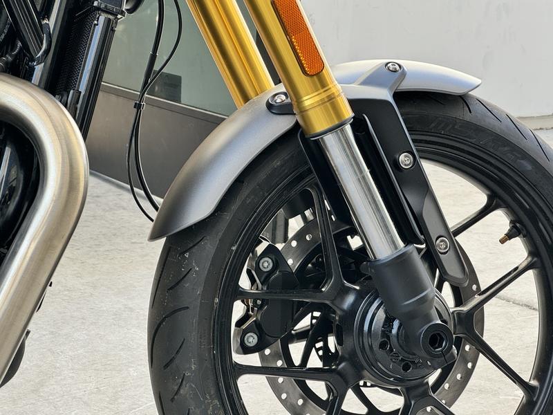 Speed 400 - Front Suspension